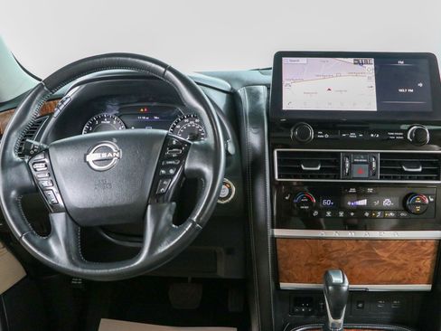 Used 2023 Nissan Armada SL w/ Captain's Chairs Package RWD image 18