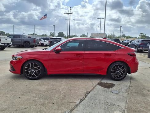 Used 2024 Honda Civic Sport Touring image 9
