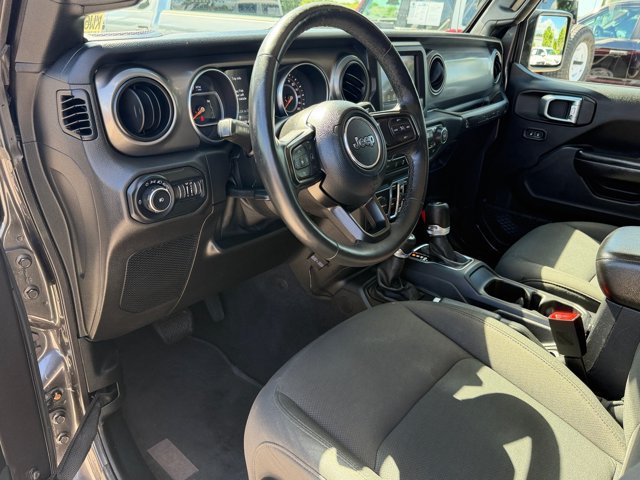 Used 2019 Jeep Wrangler Unlimited Sport S AWD/4WD image 17