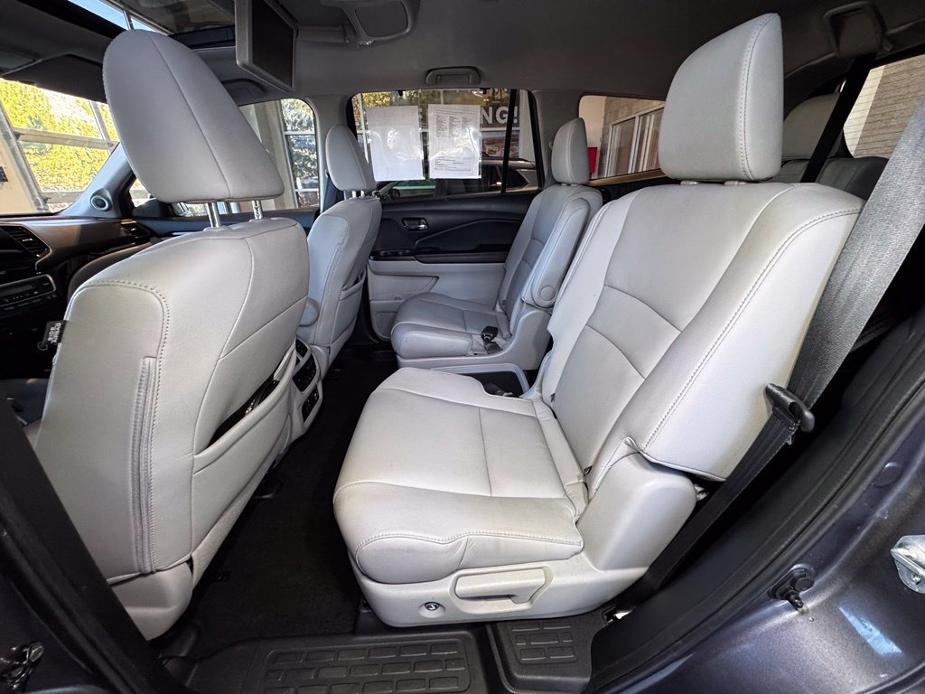 Used 2022 Honda Pilot Touring image 36