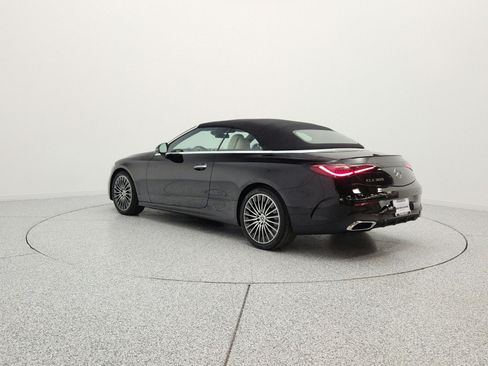 Used 2025 Mercedes-Benz CLE 300 4MATIC Cabriolet image 7