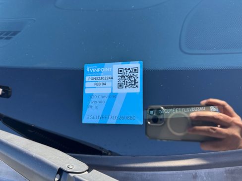 Used 2020 Chevrolet Silverado 1500 RST image 25