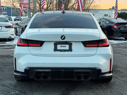 Used 2022 BMW M3 Competition w/ M Carbon Exterior Package image 9