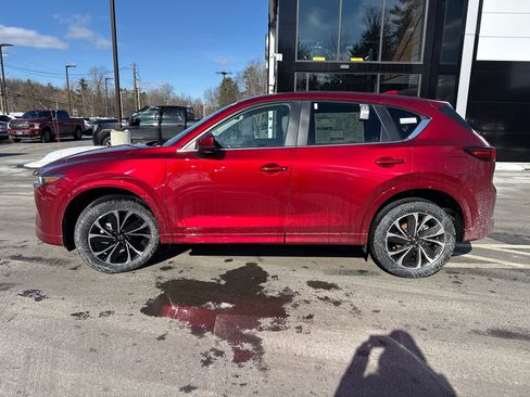 New 2025 MAZDA CX-5 AWD 2.5 S w/ Preferred Package image 2