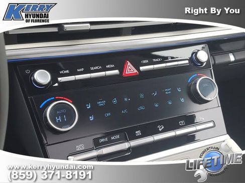 New 2026 Hyundai Santa Fe Calligraphy AWD/4WD image 30