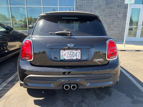 Used 2022 MINI Cooper S FWD image 5