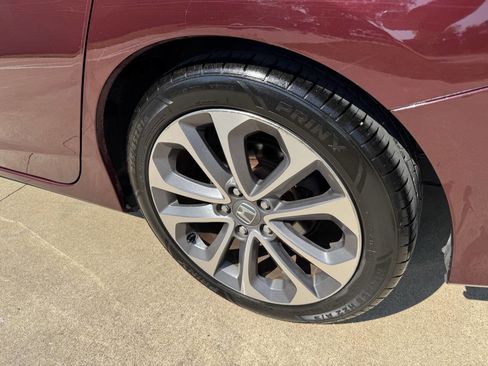 Used 2015 Honda Accord Sport image 36