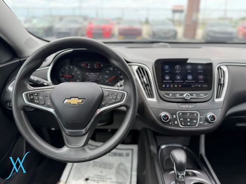 Used 2023 Chevrolet Malibu LT w/ Driver Confidence Package FWD image 23