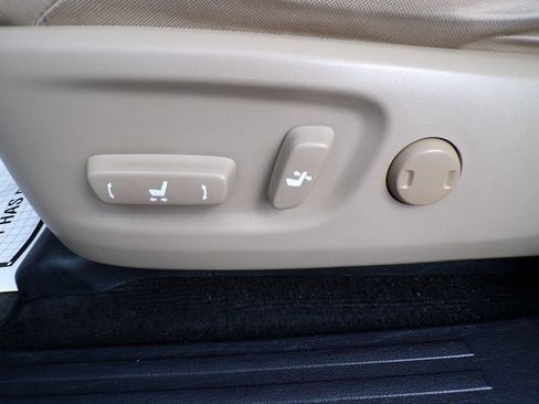 Used 2011 Toyota 4Runner SR5 image 14