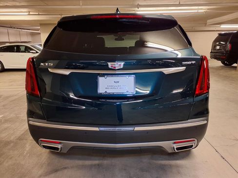Used 2025 Cadillac XT5 Premium Luxury image 9