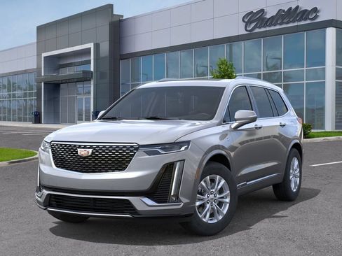 New 2025 Cadillac XT6 Luxury FWD image 7
