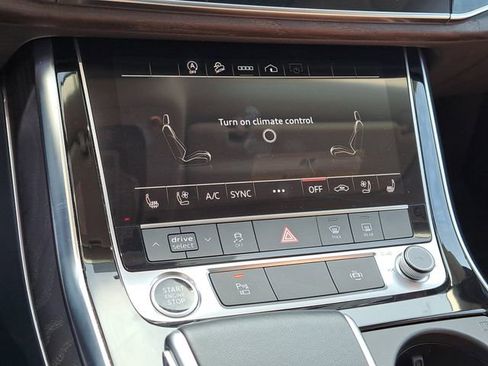 Used 2022 Audi Q8 Premium Plus AWD/4WD image 16