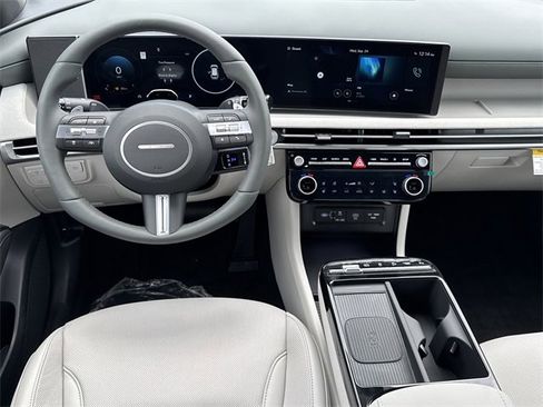 New 2026 Hyundai Tucson Limited image 16