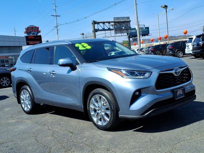 Used 2023 Toyota Highlander Limited