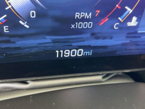 Used 2025 Chevrolet Tahoe RST w/ Comfort Package image 20