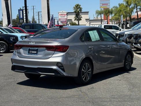 Used 2024 Kia Forte LXS FWD image 9