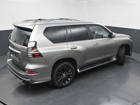 Used 2023 Lexus GX 460 Premium w/ Accessory Package AWD/4WD image 46
