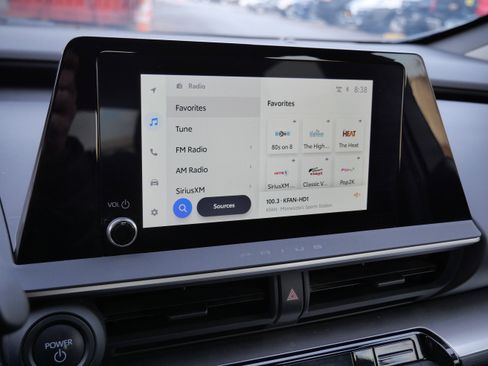 Certified 2024 Toyota Prius LE image 23