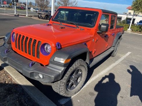 Used 2020 Jeep Gladiator Sport w/ Quick Order Package 23S image 3