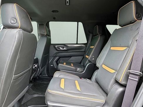Used 2024 GMC Yukon AT4 AWD/4WD image 14