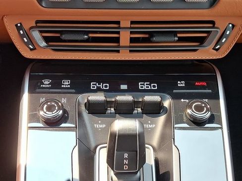 Certified 2025 Porsche 911 Turbo AWD/4WD image 19