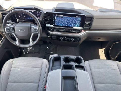 Used 2026 Chevrolet Silverado 1500 RST RWD image 9