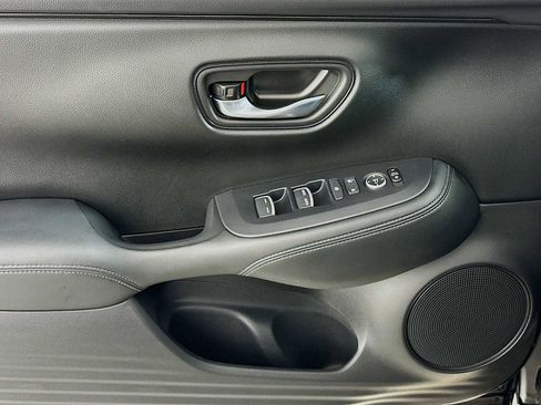 Used 2024 Honda HR-V EX-L image 16