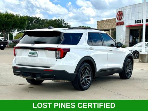 Used 2025 Ford Explorer ST-Line w/ Premium Package RWD image 11