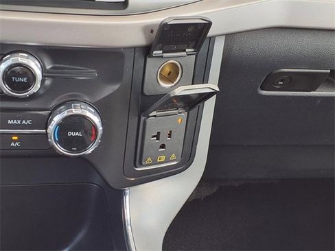 Used 2024 Ford F150 XLT w/ Mobile Office Package image 20