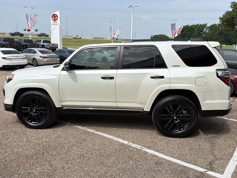 Used 2021 Toyota 4Runner Nightshade AWD/4WD image 6