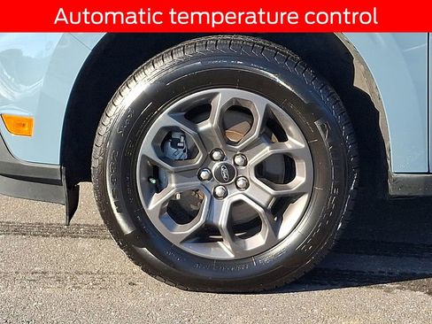 Certified 2022 Ford Maverick XLT w/ Equipment Group 300A Standard image 8