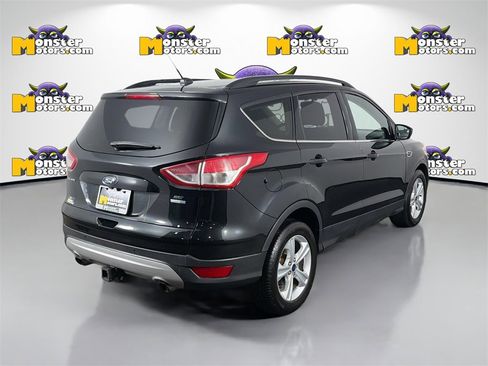 Used 2015 Ford Escape SE w/ Equipment Group 201A image 5