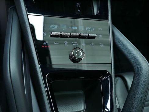 New 2026 Porsche Cayenne Coupe image 26