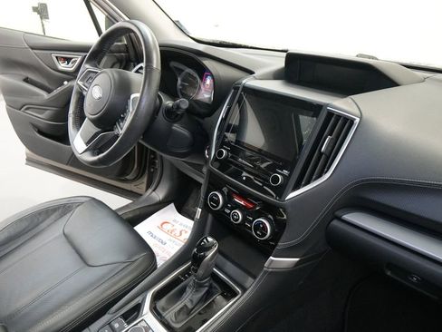 Used 2019 Subaru Forester Limited w/ Popular Package #3 image 30