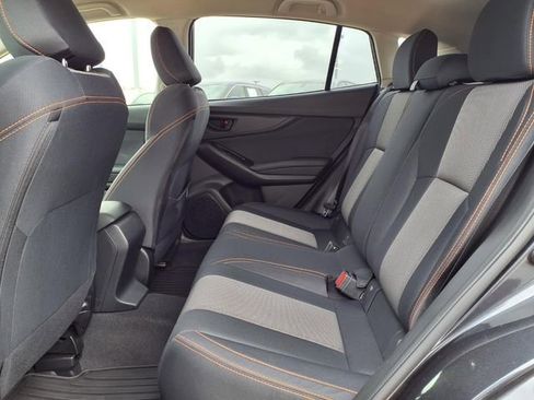 Used 2018 Subaru Crosstrek 2.0i Premium w/ Eyesight System image 9