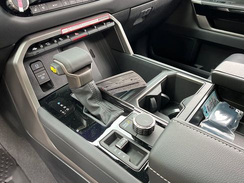 Used 2026 Toyota Tundra Limited image 20