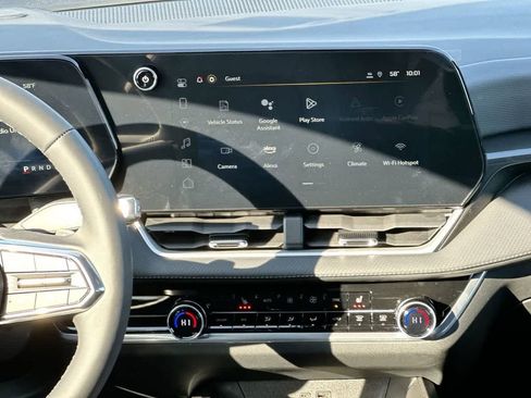 New 2025 Chevrolet Equinox LT w/ Convenience Package II image 13