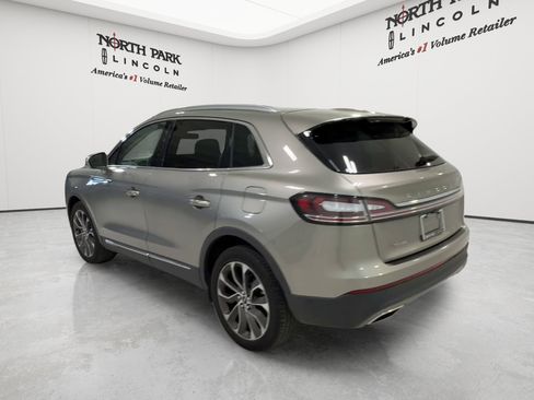 Used 2023 Lincoln Nautilus Reserve w/ Equipment Group 201A AWD/4WD image 3