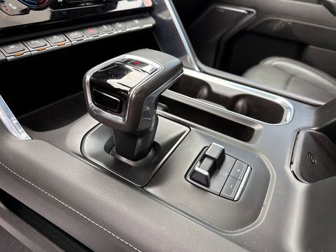 Used 2022 GMC Sierra 1500 Denali w/ Denali Carbonpro Edition image 30