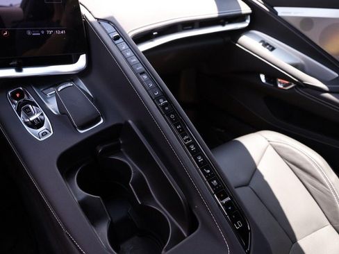 Used 2023 Chevrolet Corvette Stingray Preferred Cpe w/ Z51 Performance Package RWD image 25