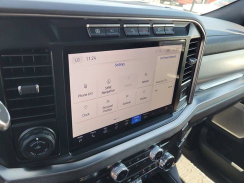 Used 2024 Ford F350 Platinum AWD/4WD image 29