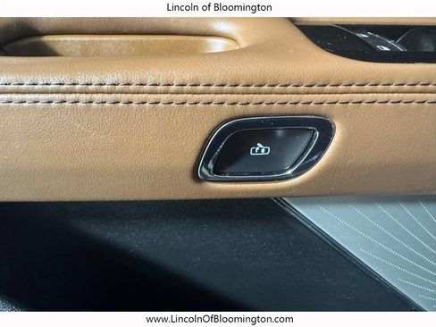 Used 2020 Lincoln Aviator Reserve w/ Equipment Group 202A AWD/4WD image 38