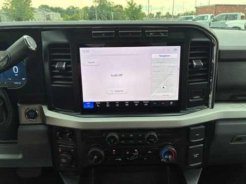 Used 2024 Ford F250 XLT w/ XLT Premium Package AWD/4WD image 21