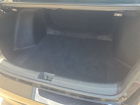 Used 2025 Honda Civic Sport image 15
