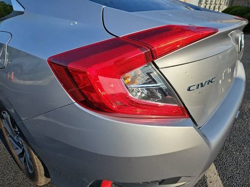 Used 2016 Honda Civic EX image 35