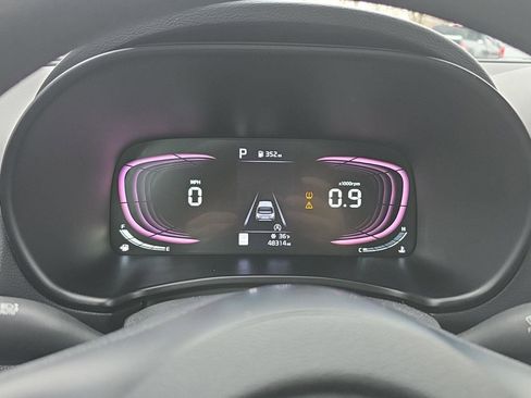 Used 2024 Kia Soul LX w/ Option Group 015 image 9