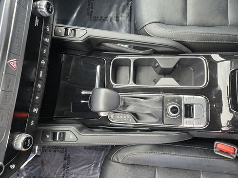 Used 2021 Kia Telluride EX w/ EX Premium Package image 32