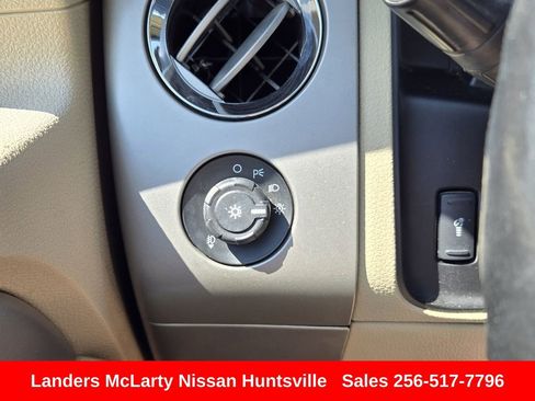 Used 2015 Ford Expedition XLT w/ Equipment Group 202A image 29