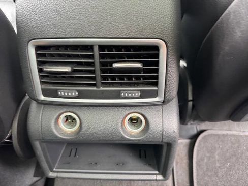 Used 2015 Audi Q7 3.0T Premium Plus image 23