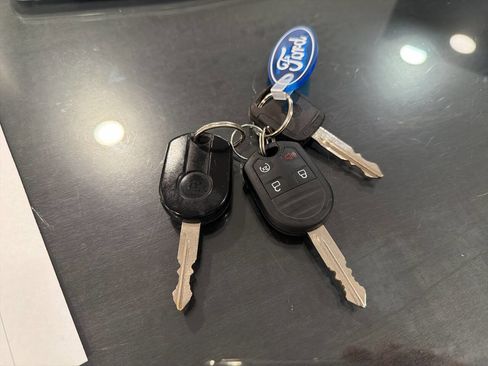 Used 2013 Ford F150 Limited image 18